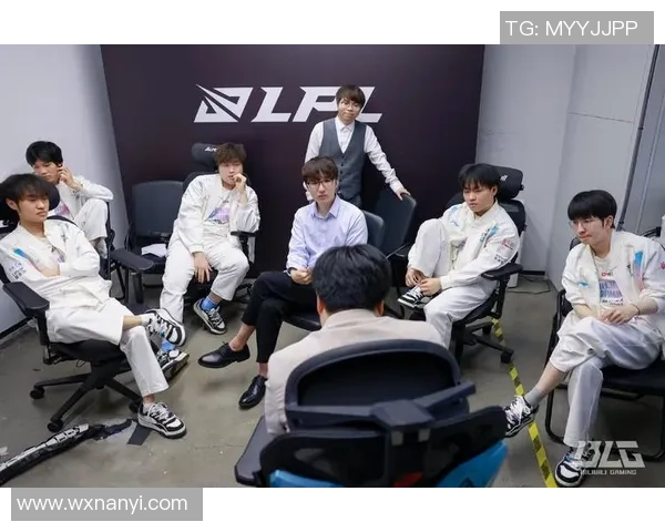 热议CSGOBLG团队协作新策略引发电竞圈广泛关注与讨论