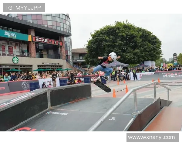 重庆滑板队的速度与技巧探秘滑板运动的魅力与挑战