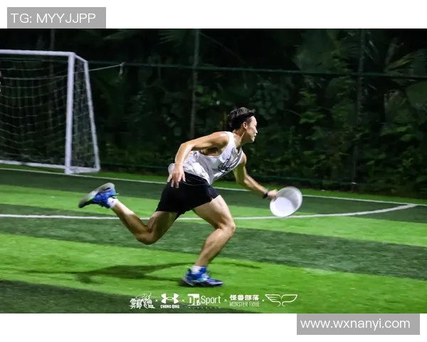 重庆飞盘队的盯防体系解析与战术运用探讨